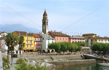 Uferpromenade von Ascona in der Schweiz