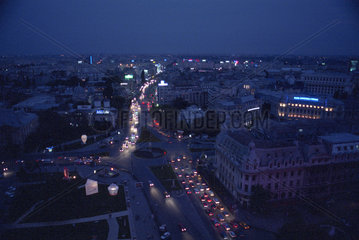 Blick auf den Platz des Dezembers 1989 (Piata Decembrie 1989) in Bukarest