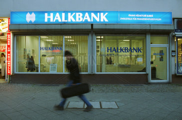 Die tuerkische Halkbank in Berlin