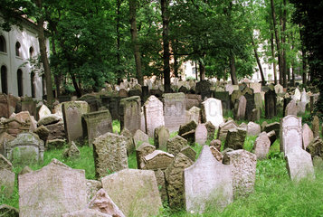 Der Alte Juedische Friedhof in Prag
