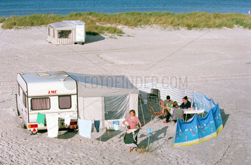 Prerow  Wohnwagen am Strand an der Ostsee