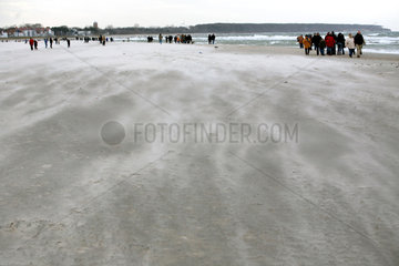 Warnemuende  Sandverwehungen am Strand