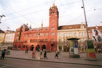 Das Rathaus am Marktplatz in Basel