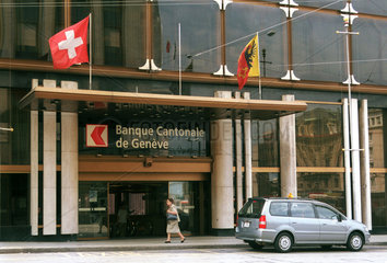 Eingang der Banque Cantonale de Geneve in der Schweiz