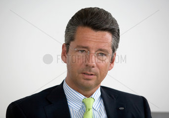 Dipl.-Kfm. Ulrich Grillo  Vorstandsvorsitzender der Grillo-Werke AG