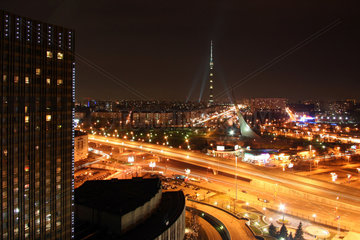 Moskau  Blick auf den Fernsehturm und die Stadt
