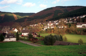 Lenhausen  Dorfansicht im Sauerland