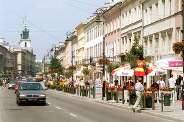 Die bekannte Einkaufsstrasse Nowy Swiat in Warschau