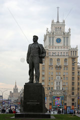 Moskau  Denkmal Wladimir Majakowskij