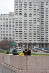 St. Petersburg  zwei junge Menschen kuessen sich