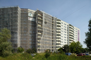 Berlin  Sanierung eines Plattenbaus