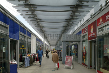 Berlin  Einkaufspassage im Bezirk Marzahn