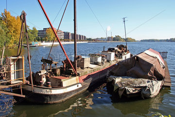 Berlin  alternative Wohnboote am Rummelsburger See