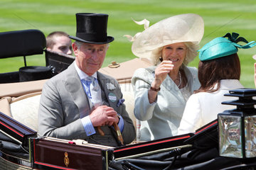 Ascot  Grossbritannien  Prinz Charles und seine Frau Camilla Mountbatten-Windsor