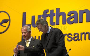 Berlin  Dr. Ing. E. h. Juergen Weber und Wolfgang Mayrhuber  Lufthansa AG