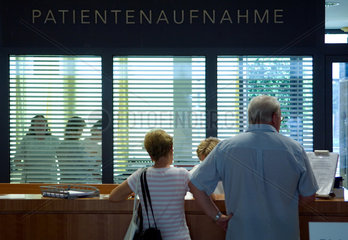 Patientenaufnahme im Krankenhaus  Berlin