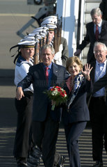 George W. Bush und seine Frau Laura Bush