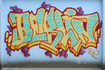 Berlin  Graffiti mit dem Schriftzug BERLIN