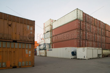 Hamburg  Lagerplatz fuer Container
