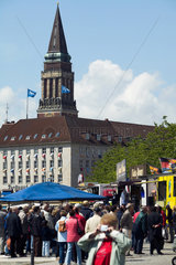 Kiel  Marktschreier auf dem Berliner Platz