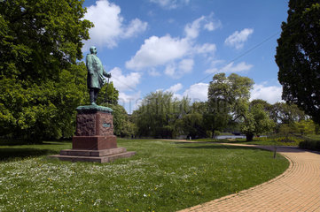 Kiel  Bismarck-Denkmal im Hiroshimapark