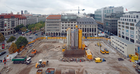 Berlin  Baustelle Unter den Linden Ecke Friedrichstrasse