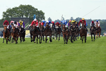 Royal Ascot  Muteela (fifth from right) with Paul Hanagan up wins the Sandringham Handicap