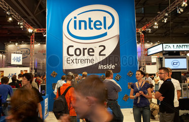 Leipzig - Messestand der Firma Intel auf der Games Convention