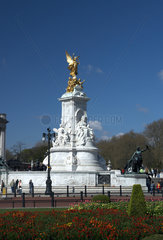 London - Das Queen Victoria Mahnmal