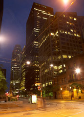 Toronto - Das Bankenviertel mit seinen Hochhaeusern bei Nacht