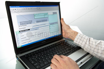 Elektronische Steuererklaerung am PC mit der Software Elster