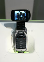 Mobiltelefon von Samsung mit dem auch TV-Empfang moeglich ist