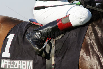 Iffezheim  Symbolfoto - Pferd und Jockey