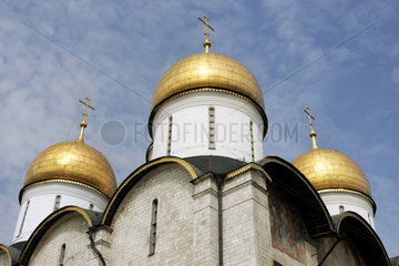 Moskau  die Kuppeln der Uspenski Kathedrale