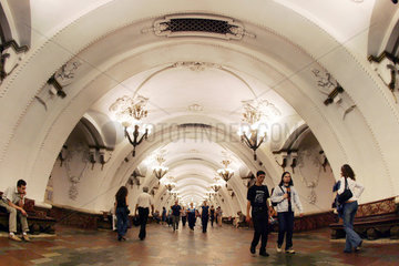 Moskau  die Metrostation Arbatskaya