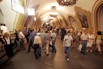 Moskau  die Metrostation Kievskaya