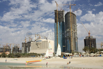 Dubai  eine Baustelle am Strand