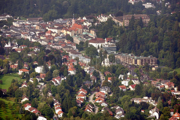 Baden-Baden  Blick vom Berg Merkur auf die Stadt Baden Baden
