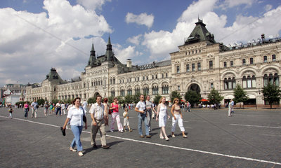 Moskau  Blick auf das weltbekannte Kaufhaus GUM