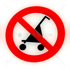 Symbolfoto  Schild Kinderwagen verboten