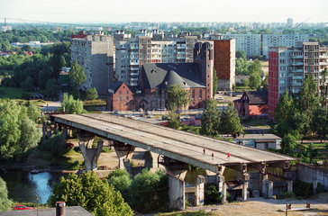 Die Bauruine einer Bruecke in Kaliningrad  Russland