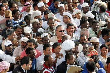 Dubai  Menschenmenge