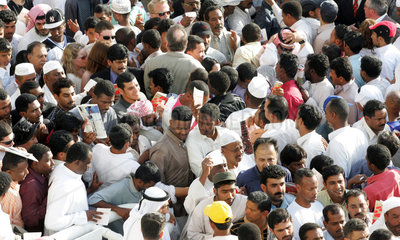 Dubai  Menschenmenge