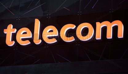 Seoul  Schriftzug telecom