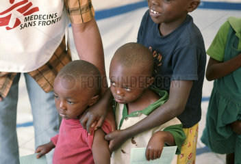 Impfvorsorge fuer Fluechtlinge aus und um Goma