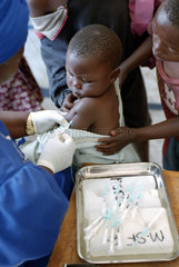 Impfvorsorge fuer Fluechtlinge aus und um Goma