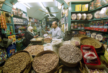 Arabische Haendler in der Altstadt von Jerusalem