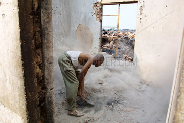 Wiederaufbau im zerstoerten Goma