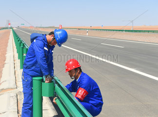 CHINA-INNER MONGOLIA-G7 EXPRESSWAY-CONSTRUCTION (CN)