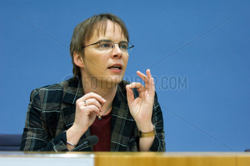Berlin  Anja Hajduk zum Thema Bundeshaushalt 2008